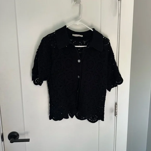 Crochet-Style Mosaic Tile Polo Black Shirt Medium Abercrombie & Fitch - Picture 4 of 4
